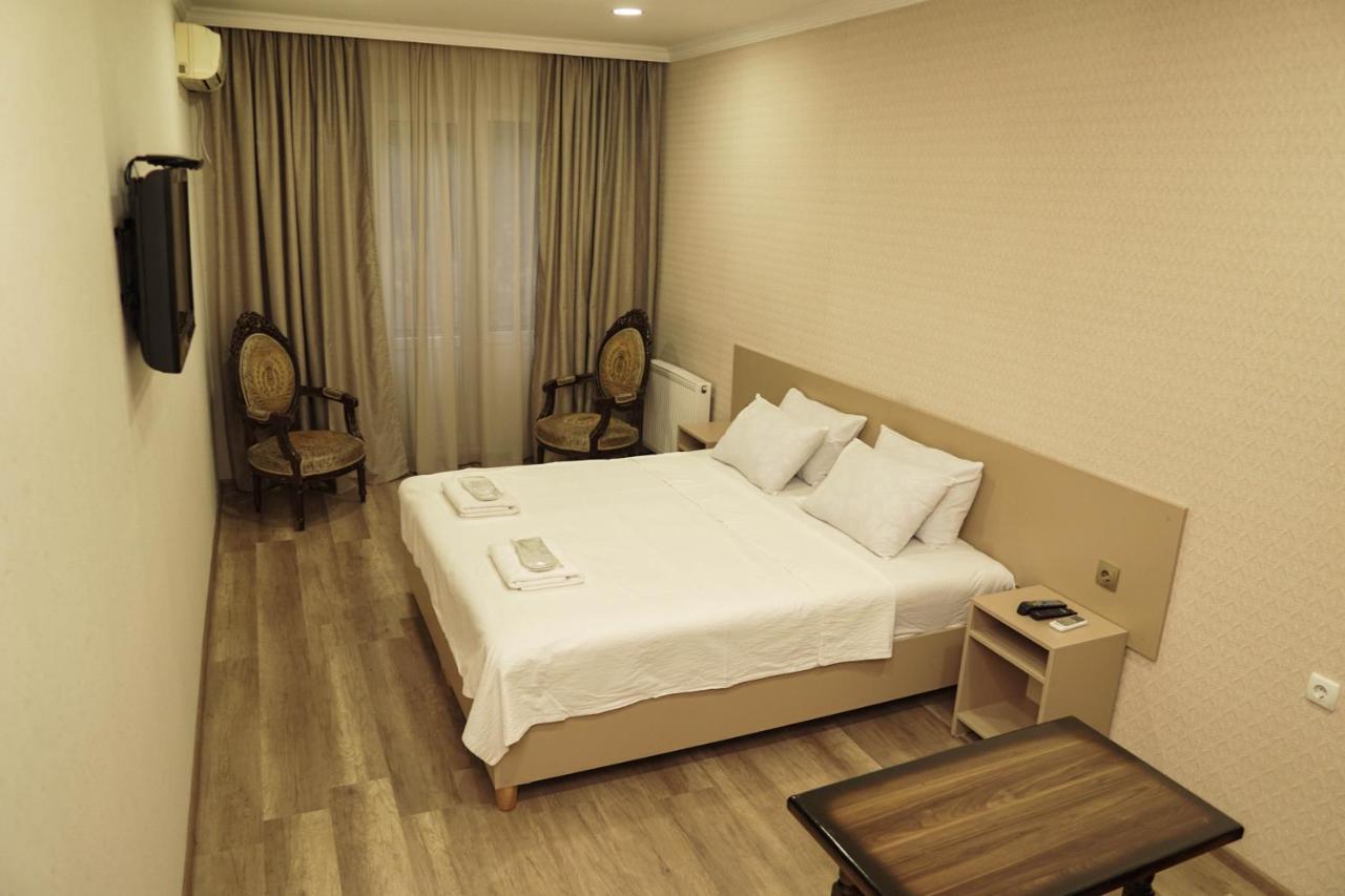 Hotel Venus Tiflis Dış mekan fotoğraf