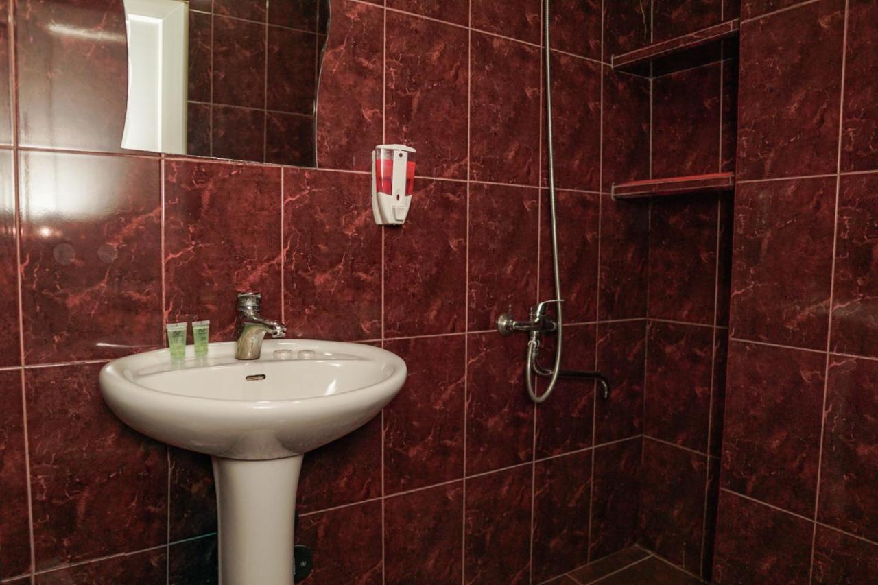 Hotel Venus Tiflis Dış mekan fotoğraf